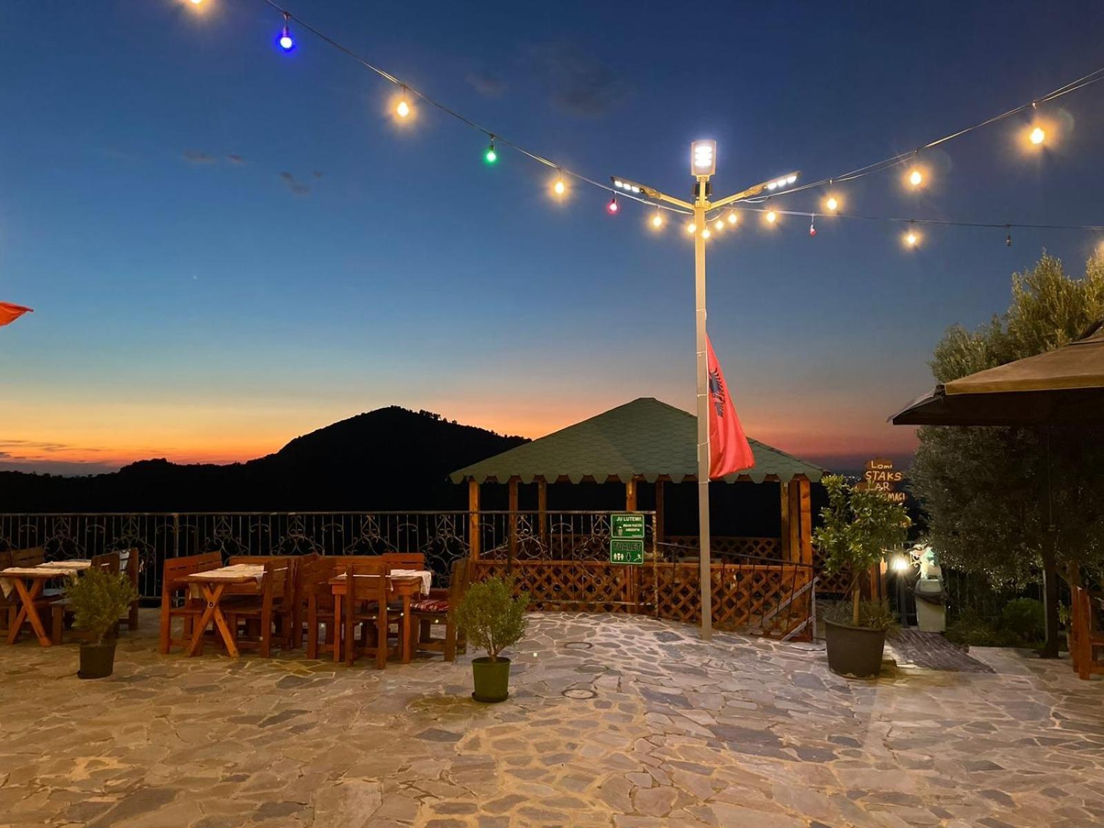 Keshtjella Xhabeqos Hotel