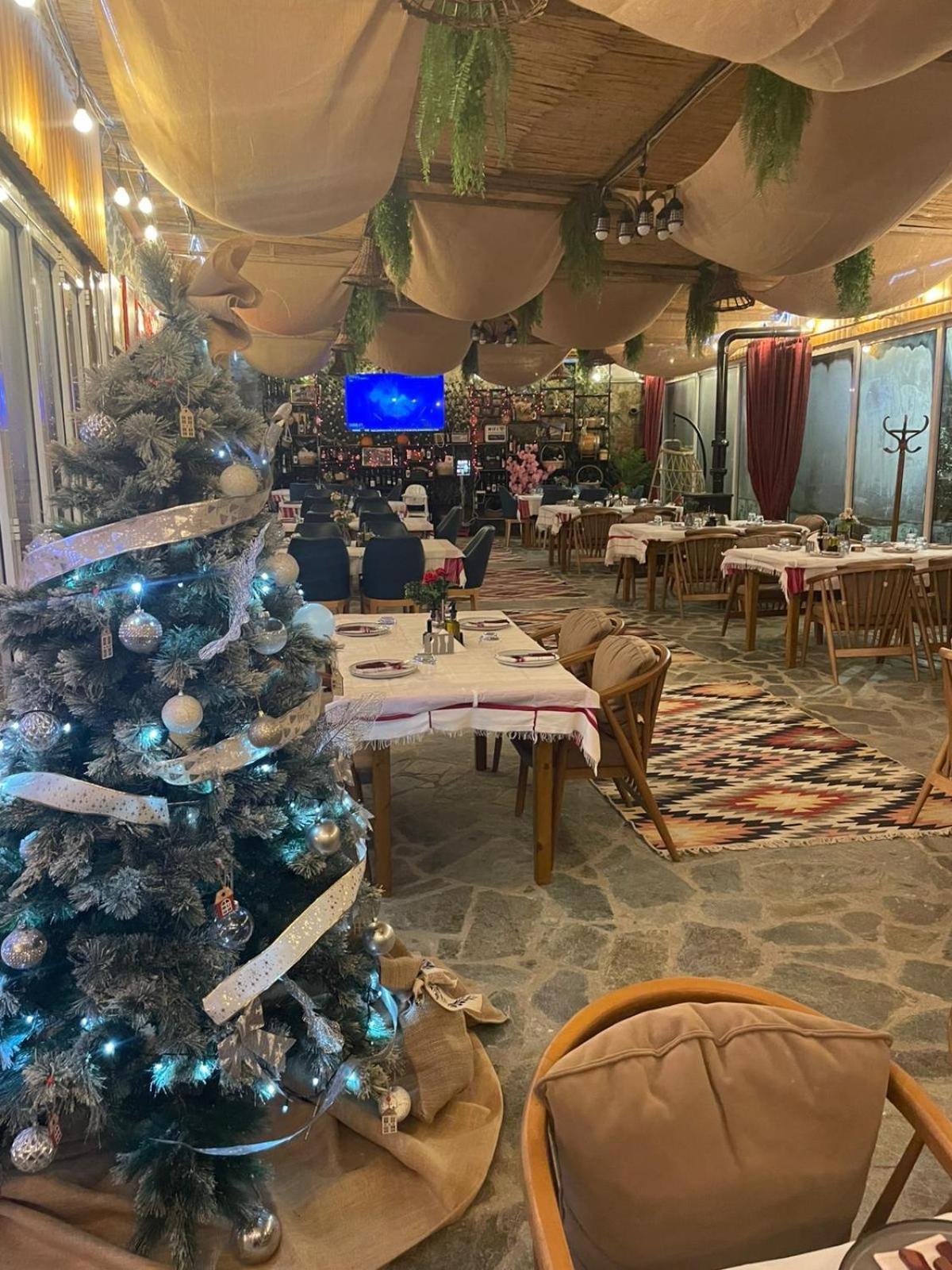 Keshtjella Xhabeqos Hotel 4*